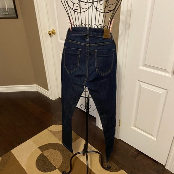 ๐ 3 for $45 ZARA Basic Denim Jeans in Size 2 EUC - Picture 6 of 13